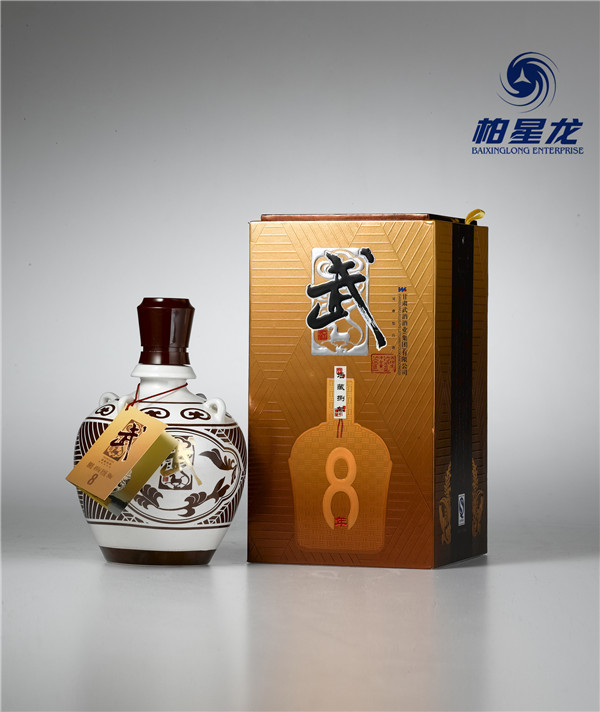 柏星龍品牌包裝設(shè)計(jì)，打造武酒年銷量翻4倍的行業(yè)神話