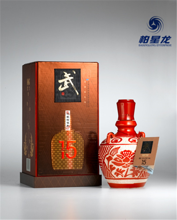 52度武酒壇藏（15年）.jpg