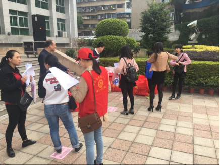 漳州博愛醫(yī)院“心系百姓，健康入萬戶”公益活動(dòng) 