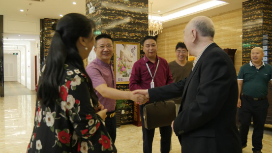 國(guó)家民政部原副部長(zhǎng)陳虹到江蘇富源集團(tuán)調(diào)研