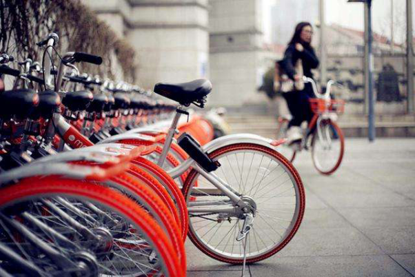 中鴻財(cái)富:共享單車(chē)持續(xù)火熱，共享經(jīng)濟(jì)成燎原之勢(shì)