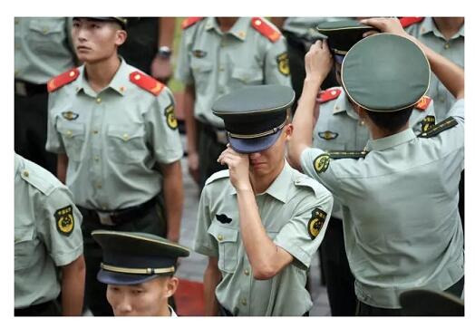 博警特衛(wèi)保鏢孵化營(yíng)讓退伍老兵華麗蛻變