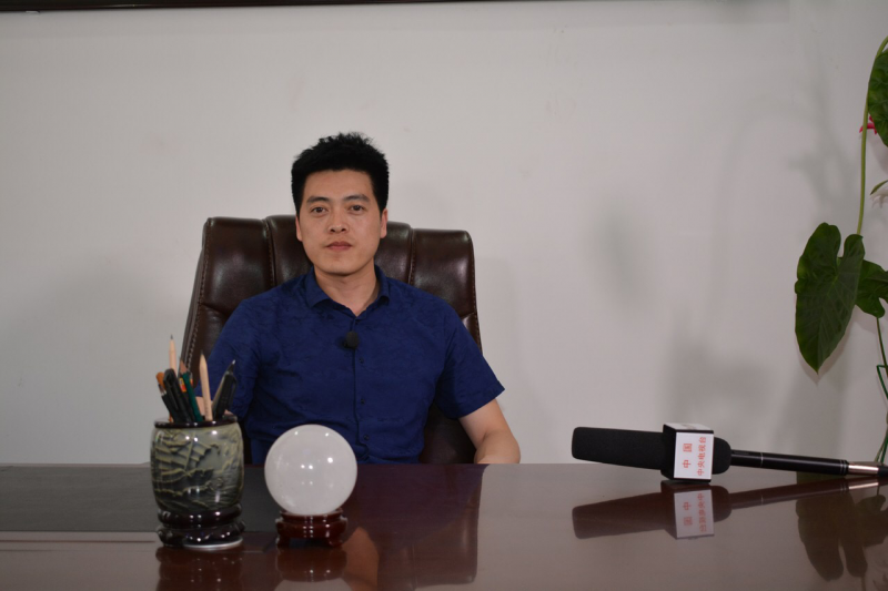 “壹藥家”杜山受邀做客央視，深度對(duì)話趙寶樂探討藥草之道