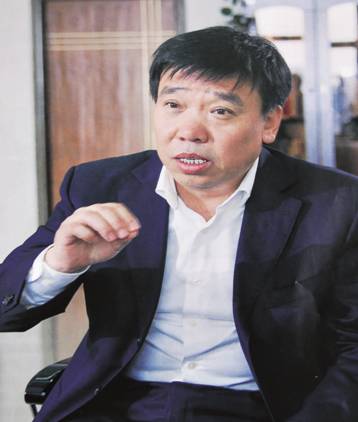 《企業(yè)管理大道至簡：小胸牌 大學(xué)問》